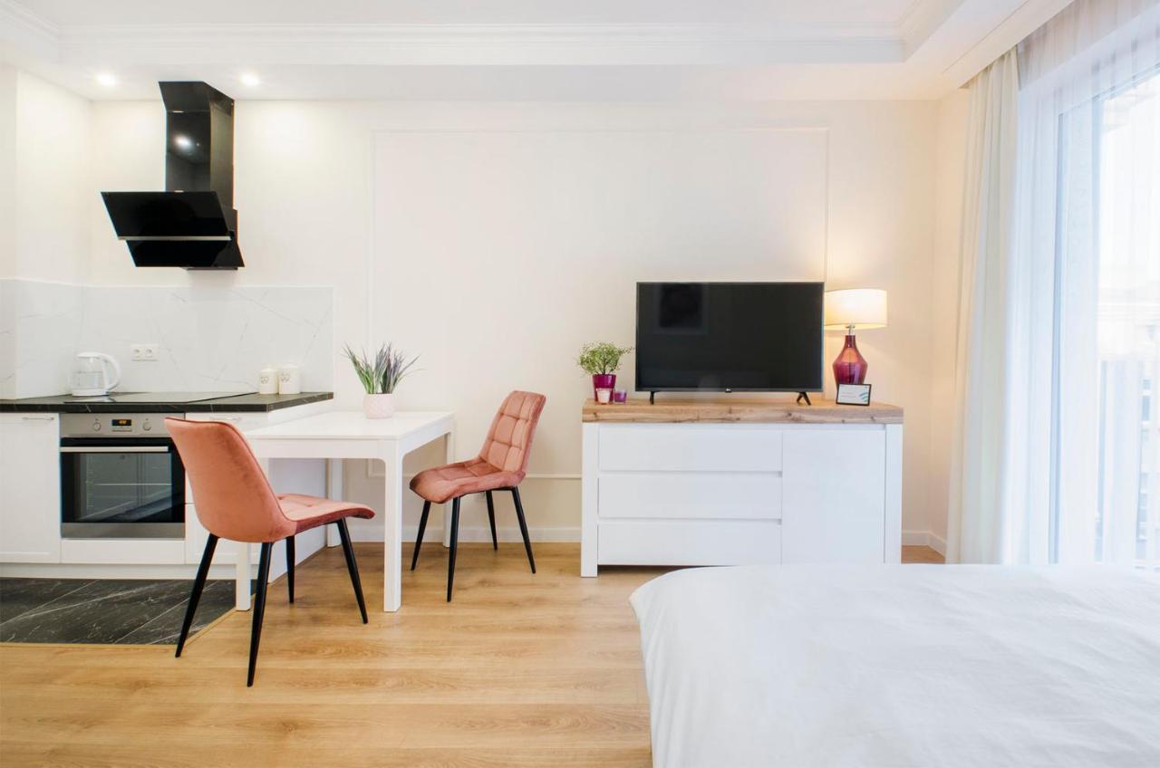 ApartHouse Deluxe Łódź Buitenkant foto