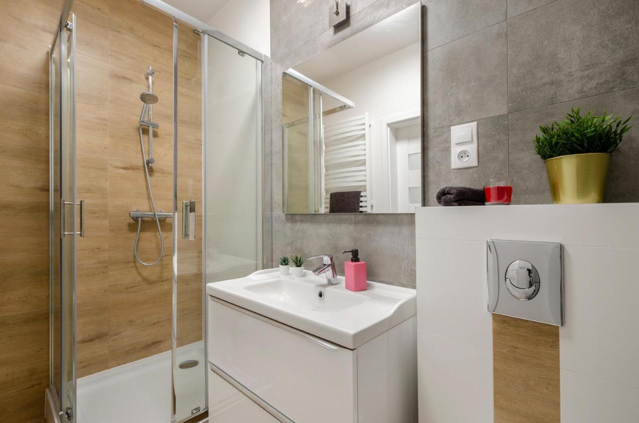 ApartHouse Deluxe Łódź Buitenkant foto
